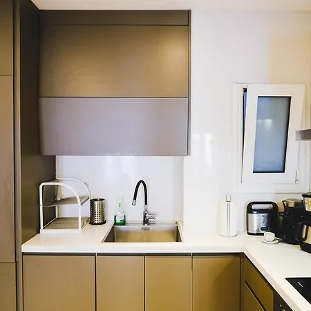 Acropolis Side Luxury Apartment Athens